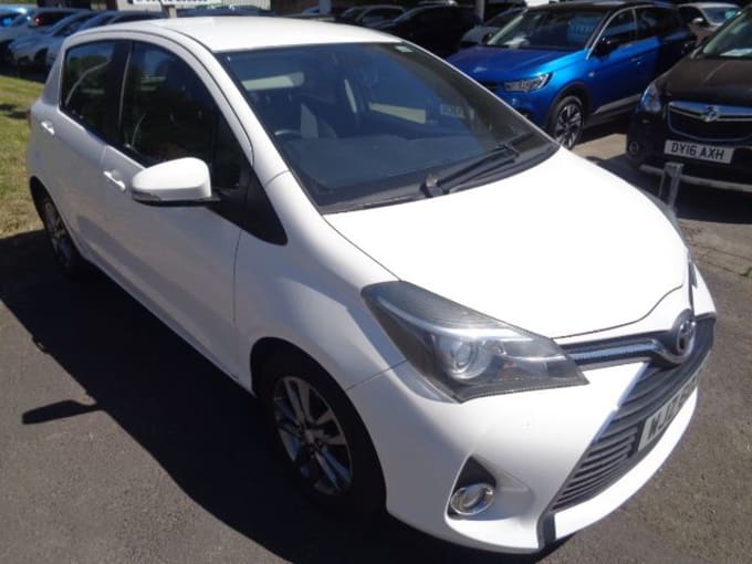 2025 Toyota Yaris