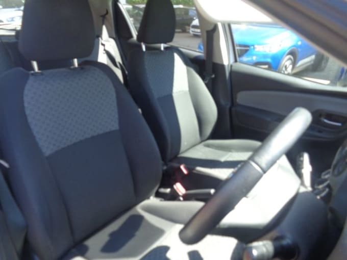 2025 Toyota Yaris