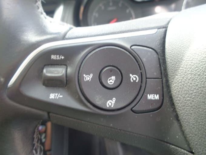 2025 Vauxhall Grandland X