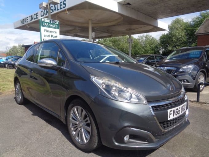 2025 Peugeot 208
