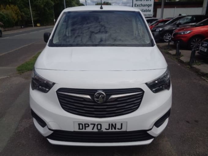 2025 Vauxhall Combo