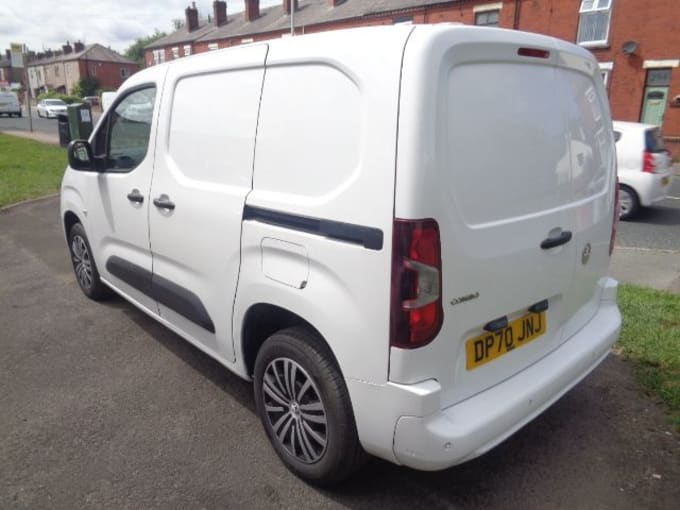 2025 Vauxhall Combo