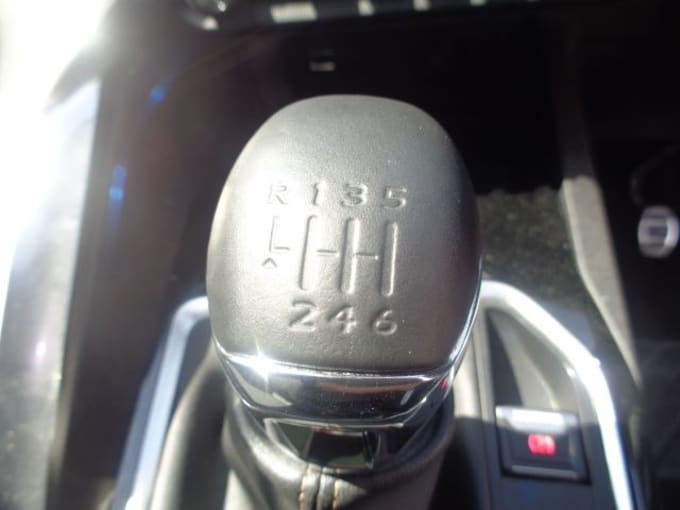 2025 Peugeot 3008