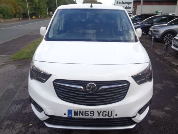 2020 Vauxhall Combo