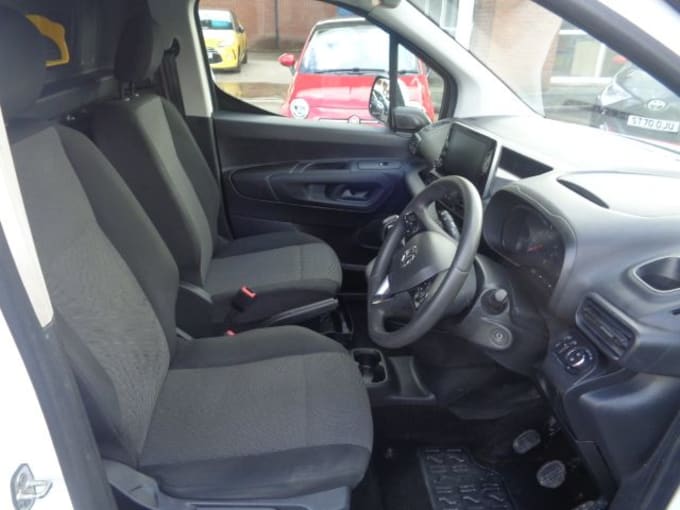 2020 Vauxhall Combo