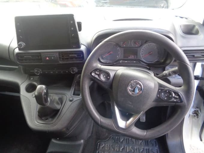 2020 Vauxhall Combo