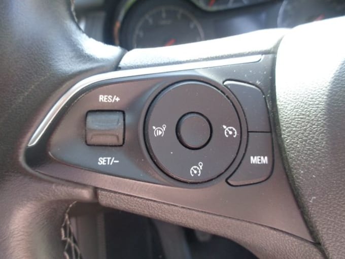 2025 Vauxhall Grandland X