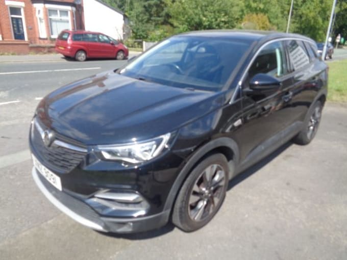 2025 Vauxhall Grandland X