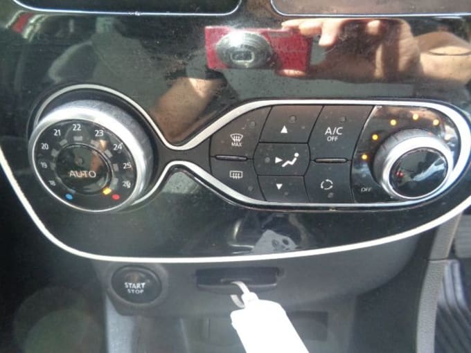 2015 Renault Clio