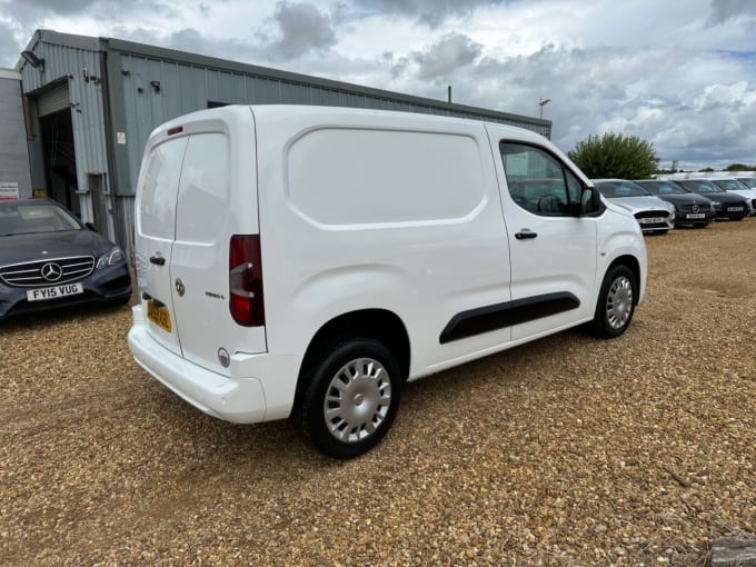 2024 Vauxhall Combo