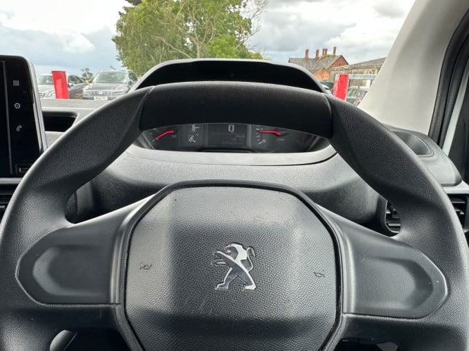 2024 Peugeot Partner