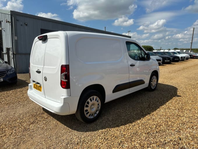 2024 Vauxhall Combo