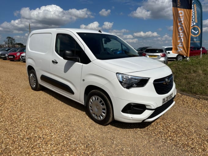 2024 Vauxhall Combo