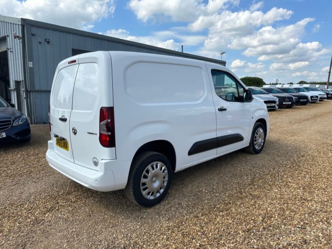 2024 Vauxhall Combo