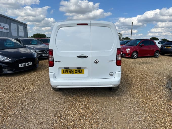 2024 Vauxhall Combo