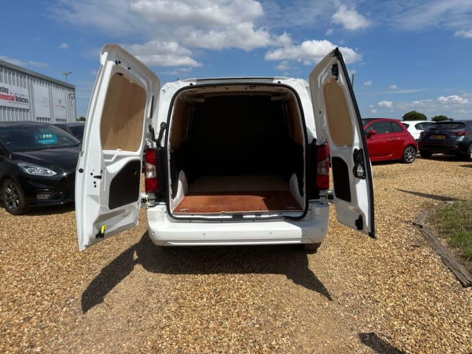 2024 Vauxhall Combo