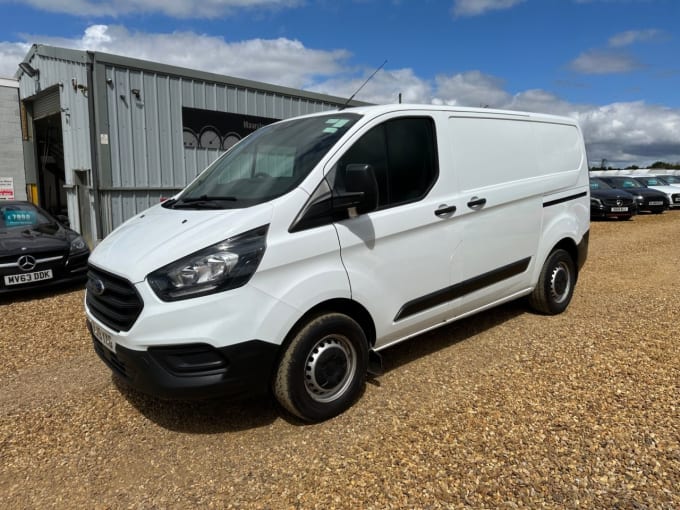 2024 Ford Transit Custom