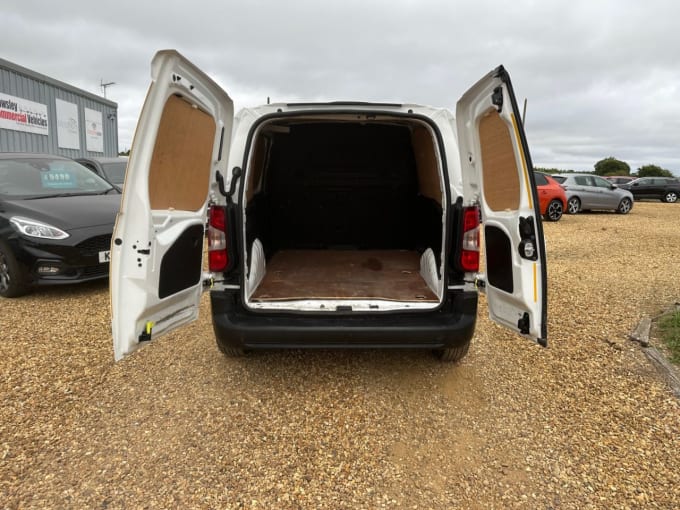 2024 Vauxhall Combo