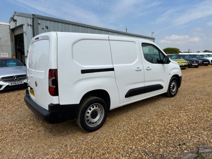 2024 Vauxhall Combo