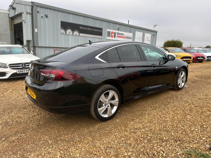 2025 Vauxhall Insignia