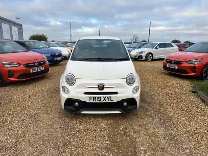 2025 Abarth 595