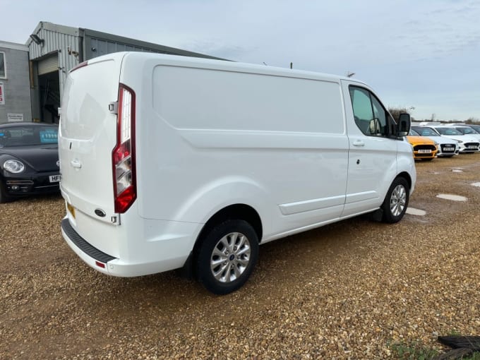 2025 Ford Transit Custom