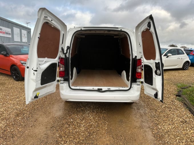 2025 Vauxhall Combo