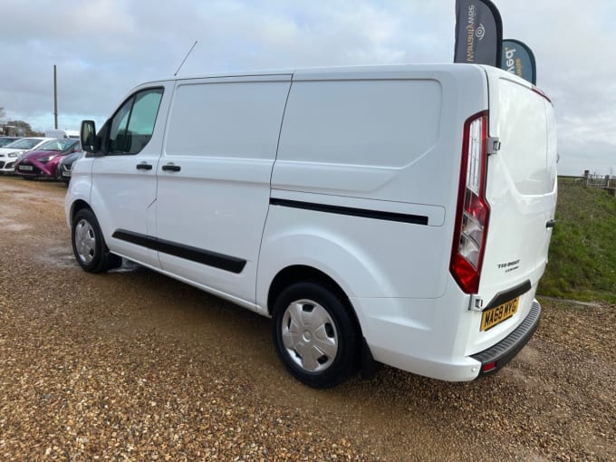 2025 Ford Transit Custom