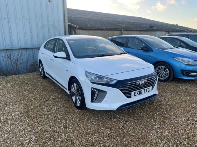 2025 Hyundai Ioniq