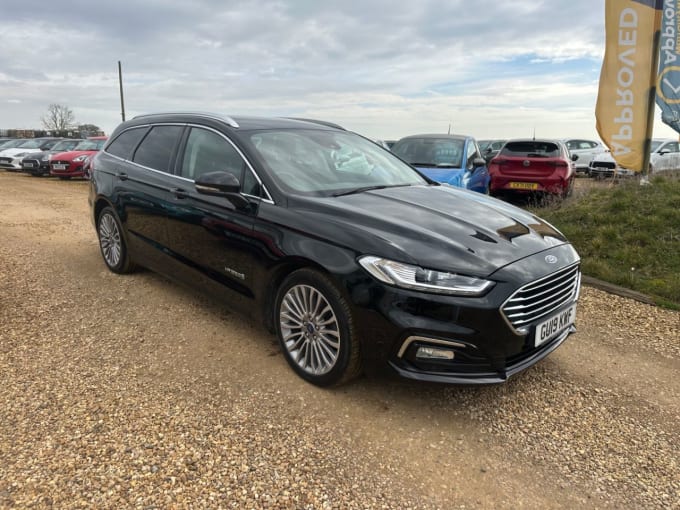 2025 Ford Mondeo