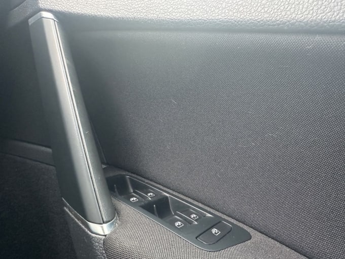 2025 Volkswagen E-golf