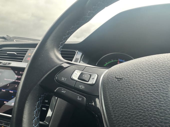 2025 Volkswagen E-golf