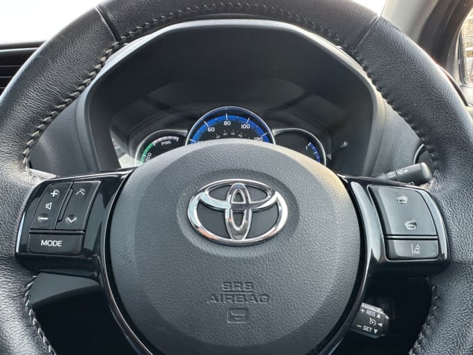 2025 Toyota Yaris