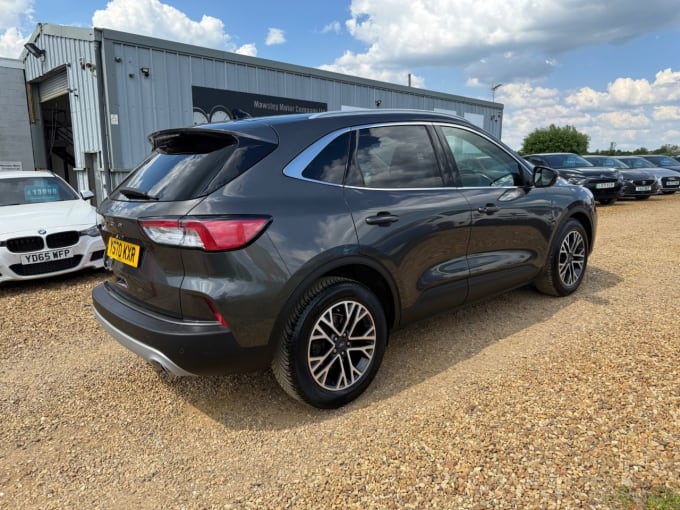 2025 Ford Kuga