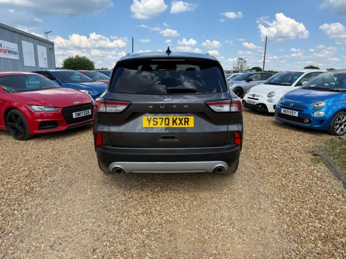 2025 Ford Kuga