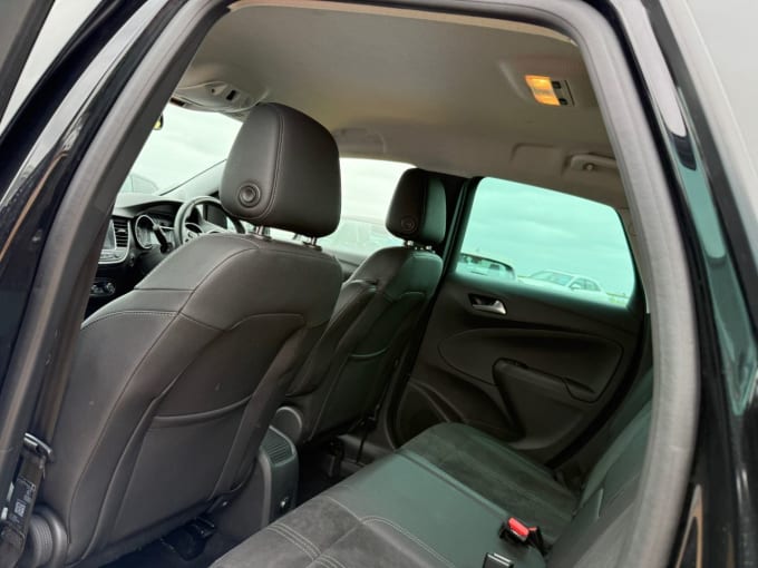 2025 Vauxhall Crossland