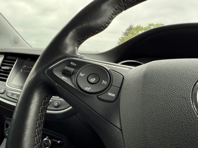 2025 Vauxhall Crossland