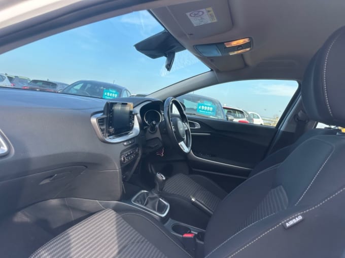 2025 Kia Ceed