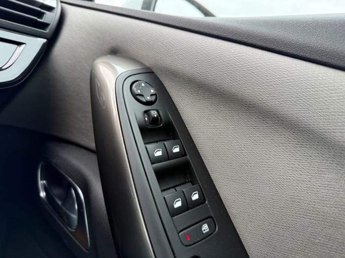 2025 Citroen Grand C4 Spacetourer