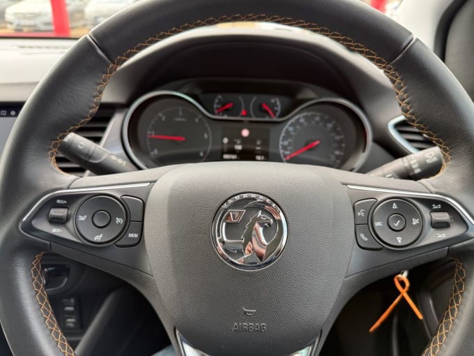 2025 Vauxhall Crossland X