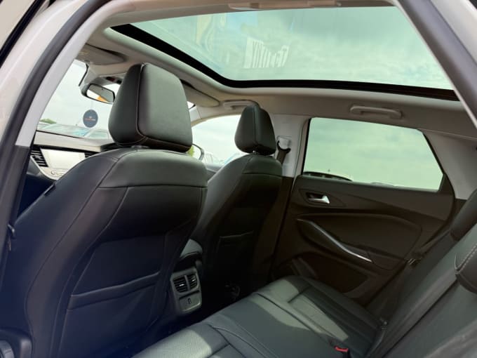 2025 Vauxhall Grandland X