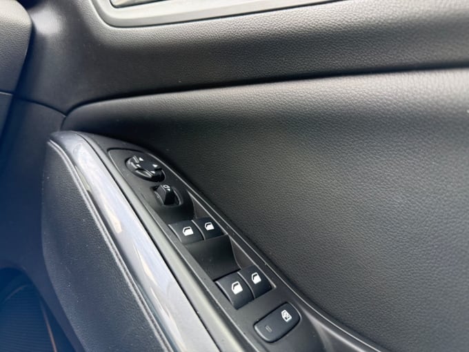 2025 Vauxhall Grandland X