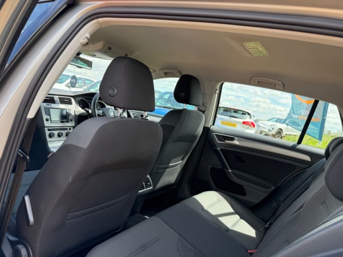 2025 Volkswagen Golf