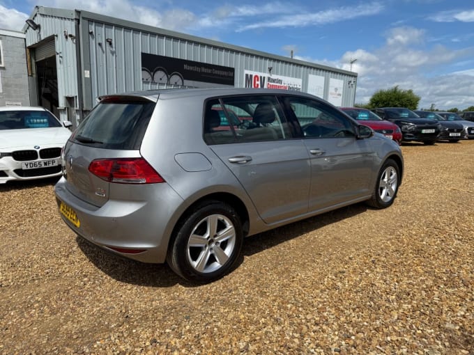 2025 Volkswagen Golf
