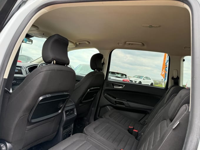 2025 Ford Galaxy