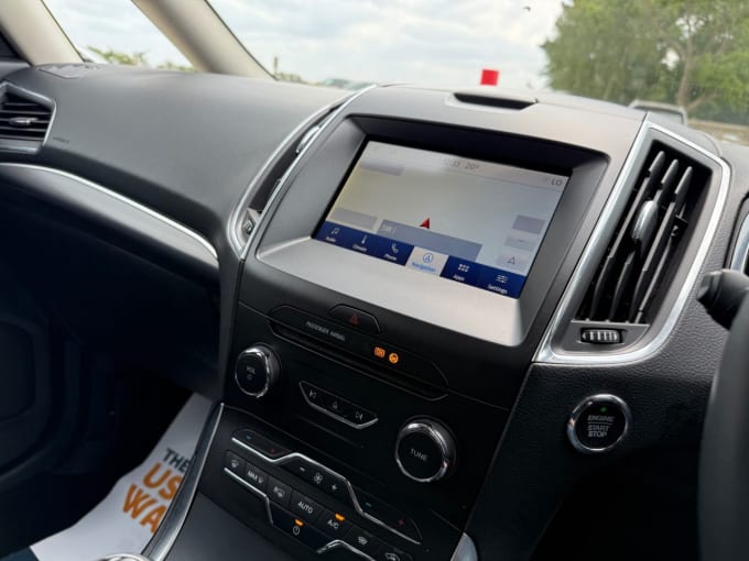 2025 Ford Galaxy