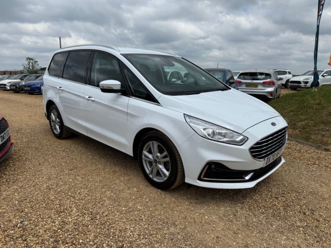 2025 Ford Galaxy