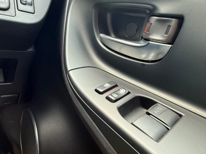2025 Toyota Yaris