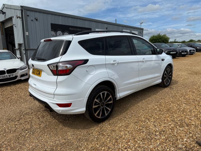 2025 Ford Kuga