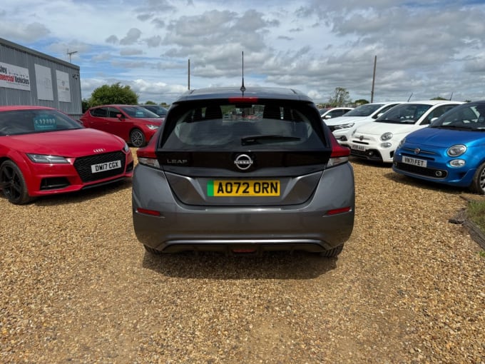 2025 Nissan Leaf